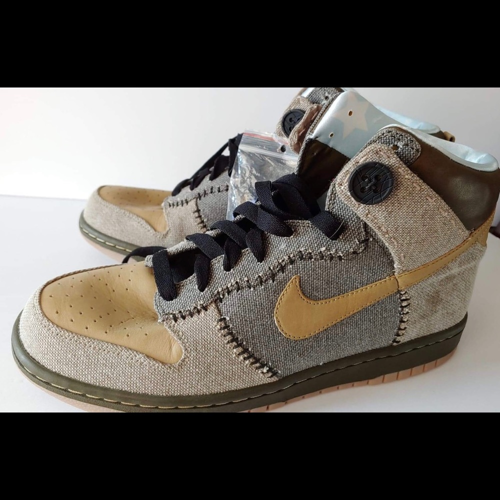 Nike Coraline Dunks 11.5